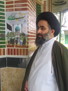 متاسفانه امروزه در محرم مداح ها محور شده اند