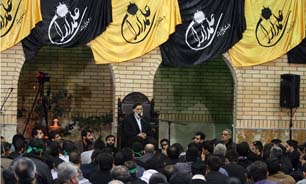 متاسفانه اکثر شعرهایی که وارد دستگاه امام حسین شده، اشعار صوفیانه است متاسفانه اکثر شعرهایی که وارد دستگاه امام حسین شده، اشعار صوفیانه است