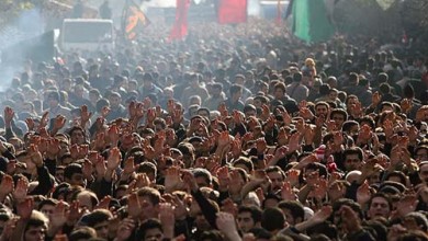 چانهزنی و آهنگها قداست عزاداریها را زیر سوال میبرند چانهزنی و آهنگها قداست عزاداریها را زیر سوال میبرند