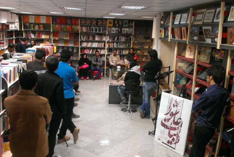 نشست فرهنگی ادبی «ادبیات عاشورا» در کاشان برگزار شد