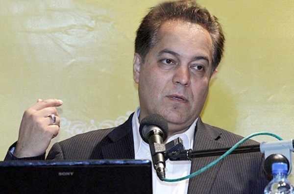 عاشورا به زندگی انسانها عمق و جهت می‌دهد