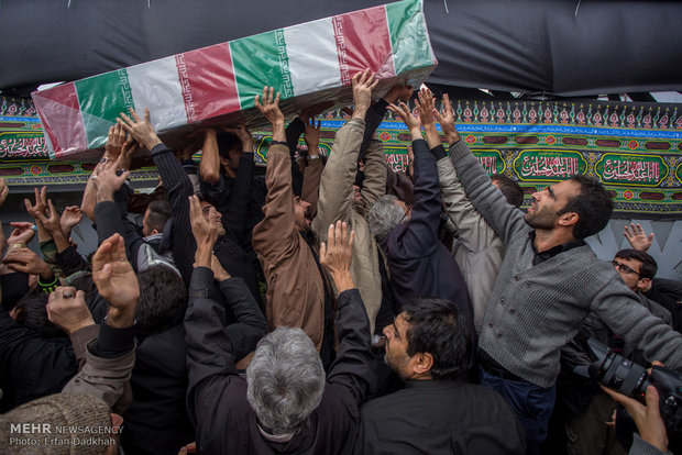 پيكر استاد سيد علی اكبر رزم آرا پيشكسوت تعزيه در دامغان تشيع شد پيكر استاد سيد علی اكبر رزم آرا پيشكسوت تعزيه در دامغان تشيع شد