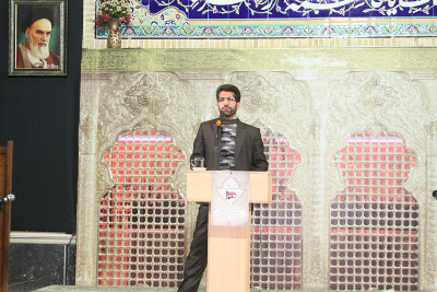 محتشم‌خوانی در حسینیه نخل سرفره کاشان اجرا شد