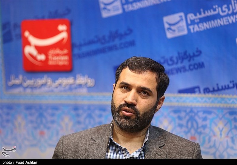 امروز به جای شمشیر باید قلم بزنیم