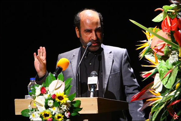 مراسم تجلیل از محمدرضا سنگری در سازمان هنری رسانه‌ای اوج برگزار می شود