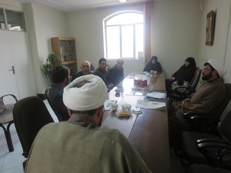 هیئت رئیسه کانون مداحان و شاعران آئینی رباط کریم انتخاب شدند