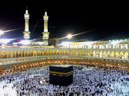 ۳۲۸ هزار استاد و دانشجو متقاضی سفر حج هستند ۳۲۸ هزار استاد و دانشجو متقاضی سفر حج هستند