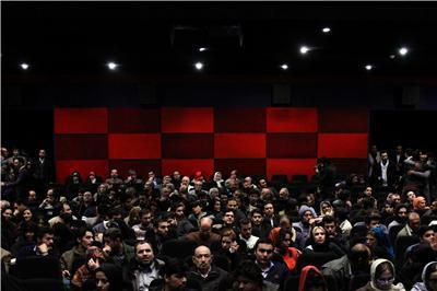 «رستاخیز» در شب نخست برپایی جشنواره «رویش» اکران شد