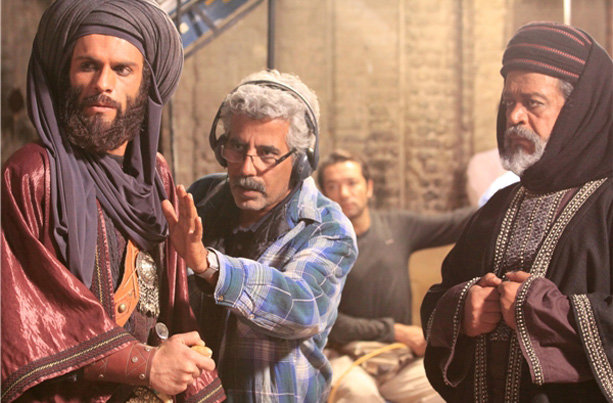 «روز رستاخیز» با حذف 5 دقیقه‌ای اکران شد/ سکوت ادامه‌دار درویش