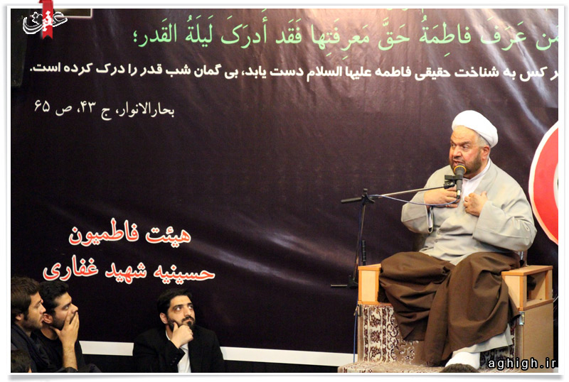 سومین شب از مراسم عزاداری حضرت زهرا(س) در هیئت فاطمیون شهر ساوه برگزار شد