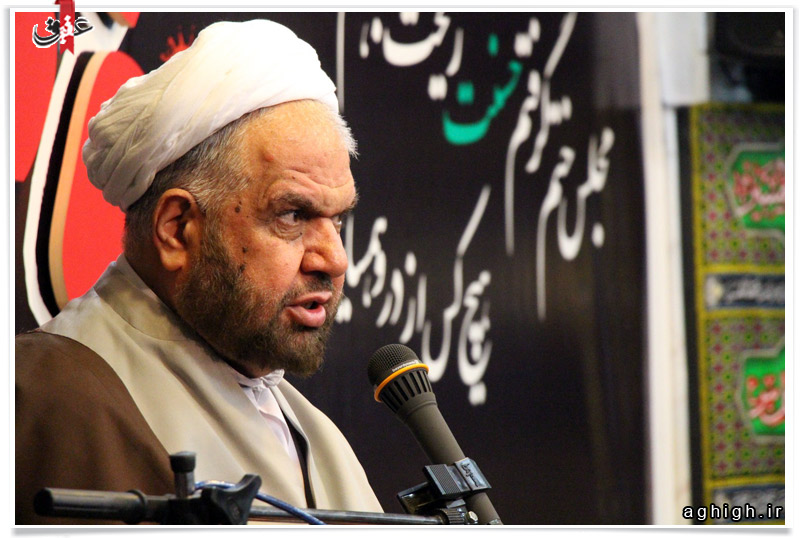 چهارمین شب از مراسم عزاداری حضرت زهرا(س) در هیئت فاطمیون شهر ساوه برگزار شد