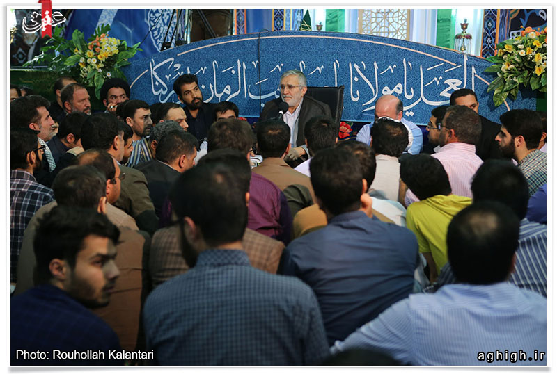 مراسم لیله الرغائب در مسجد جمکران برگزار شد مراسم لیله الرغائب در مسجد جمکران برگزار شد