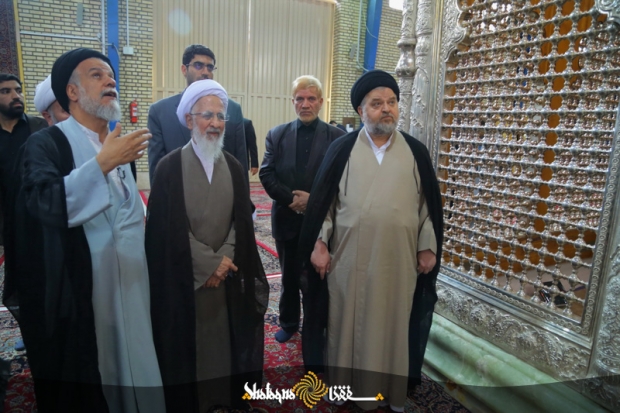 آیت الله جوادی آملی از کارگاه ساخت ضریح امامین عسکریین(ع) بازدید کرد