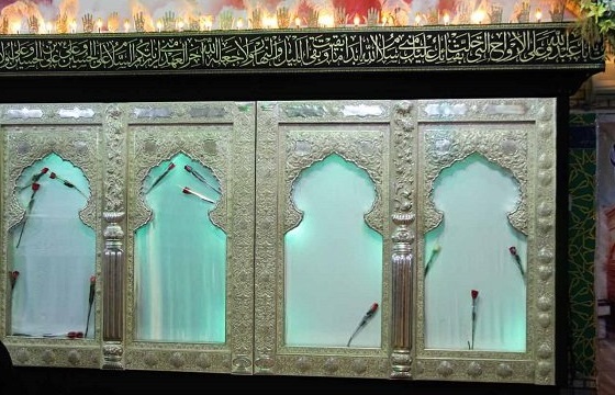 کارگاه عبابافی در محل ساخت ضریح خیمهگاه حضرت ابوالفضل افتتاح شد کارگاه عبابافی در محل ساخت ضریح خیمهگاه حضرت ابوالفضل افتتاح شد