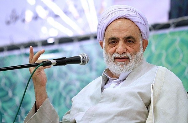 افراطی گری در حج با ساده زیستی منتظران مهدی (عج) همخوانی ندارد