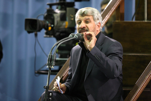 دست اندرکاران مداحی به مداحی حماسی توجه ویژه کنند دست اندرکاران مداحی به مداحی حماسی توجه ویژه کنند