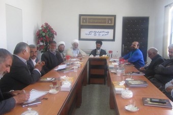 شورای هیات مذهبی باید با رصد فعالیت های فرهنگی انحرافات موجود را مراقبت کنند