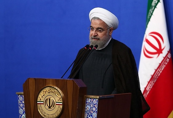 خدا نکند کسی به نام اهل بیت مردم را جمع کند و خلاف سیره اهل بیت بگوید خدا نکند کسی به نام اهل بیت مردم را جمع کند و خلاف سیره اهل بیت بگوید