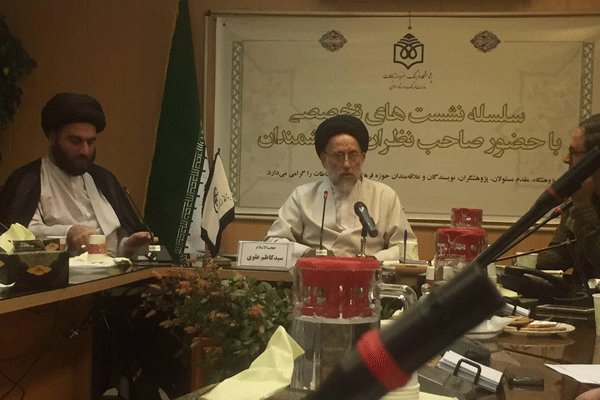 استفاده از فاصله گذاری برشت راهکاری برای نمایش چهره معصومان است