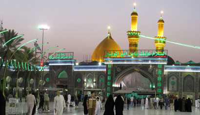 آغاز دور جديد سخنراني و مداحي براي زائران ايراني در حرم قمر بني‌هاشم