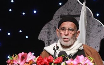 شاعر باید زبان اهل‌بیت باشد/ اصل هیئت را نباید زیر سوال برد