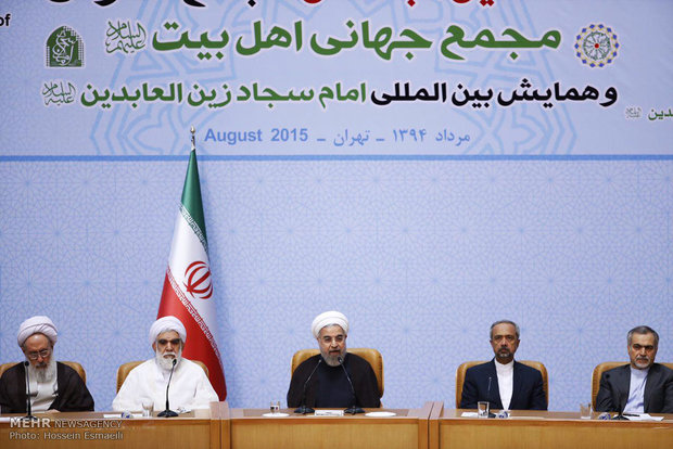 هلال شیعه نداریم بلکه قمر و بدر اسلام داریم