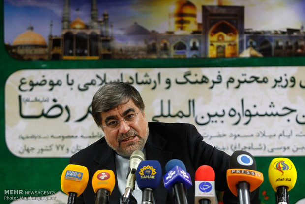 مقام معظم رهبری نظرشان را درباره نشان دادن چهره غیر معصومین اعلام کرده‌اند