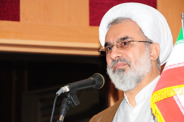 ۱۹۰۰مداح در استان سمنان شناسایی شدند/تلاش برای گسترش فرهنگ مداحی ۱۹۰۰مداح در استان سمنان شناسایی شدند/تلاش برای گسترش فرهنگ مداحی