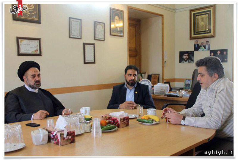 مداحان با تجربه جوان افسران فرهنگی-مذهبی جامعه هستند