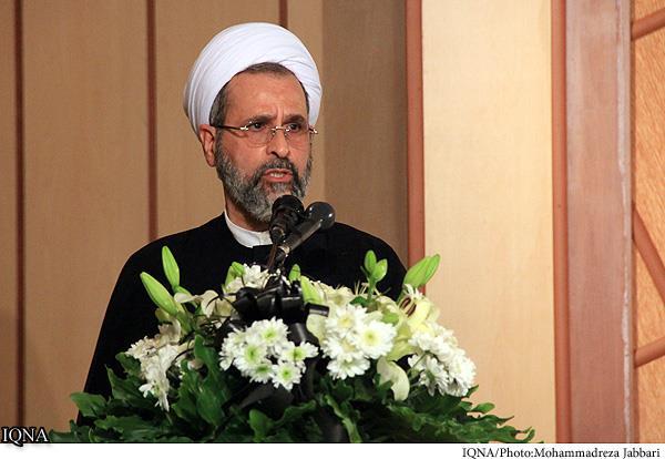 کانون مداحان قم، طلاب غیرایرانی را با سبک مداحی صحیح آشنا کنند