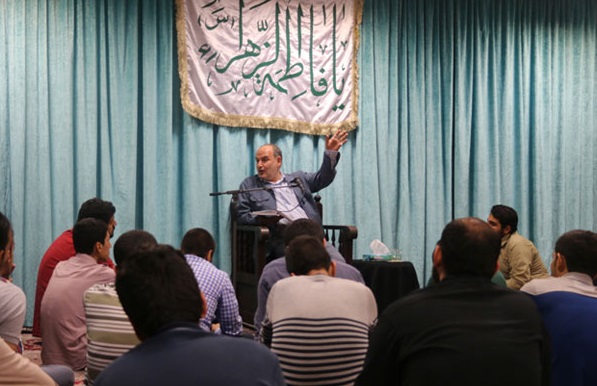 غدیر خم خیلی مظلوم است