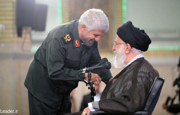 نوحه ای که اشک رهبر انقلاب را درآورد  <img src="/images/video_icon.png" width="11" height="10" border="0" align="top">