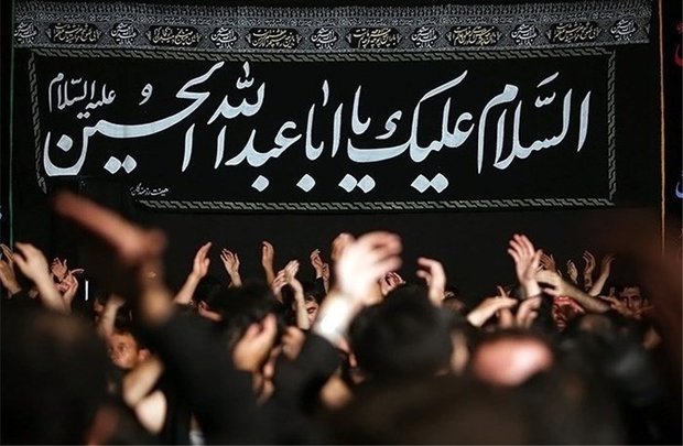 برخی اشعار در شأن اهل بیت(ع) و مداحان نیست