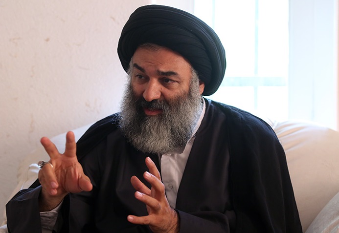 مداح را در جامعه به عنوان الگو می‌شناسند