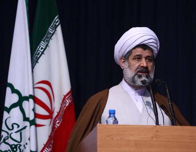 نمایشگاه «عطر سیب» مروج سبک زندگی حسینی است