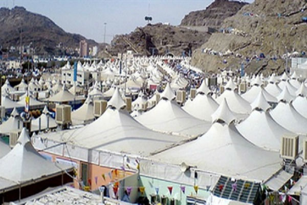 انتقال پیکرقربانیان فاجعه منا زمان بر است/دفن ۴ ایرانی در مکه