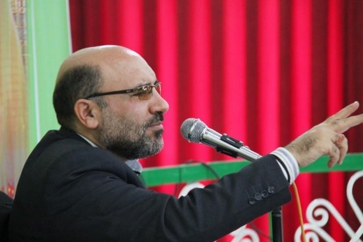 مداحان متوجه چهار حرف «مداح» باشند/ شناسایی ۸۰ هزار مداح در سراسر کشور مداحان متوجه چهار حرف «مداح» باشند/ شناسایی ۸۰ هزار مداح در سراسر کشور