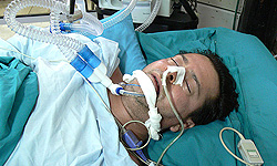 برقراری بیمه تکمیلی احمد عزیزی/کنگره شاعر کرمانشاهی برگزار می شود