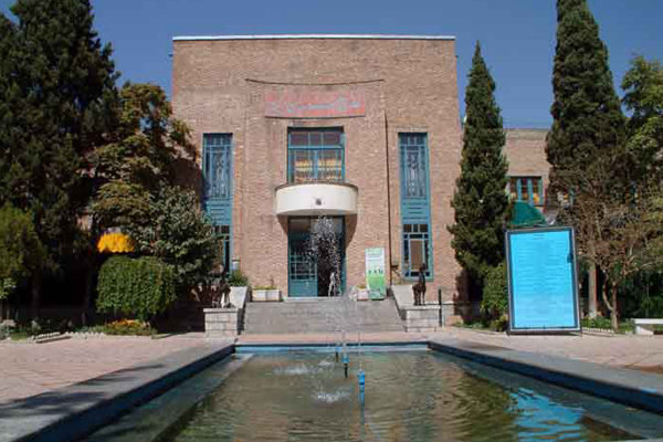 خانه هنرمندان ۱۰ شب میزبان مراسم تعزیه خوانی است خانه هنرمندان ۱۰ شب میزبان مراسم تعزیه خوانی است