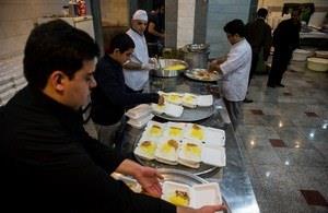 آموزش هیئت های مذهبی در مورد چگونگی استفاده از ظروف یکبار مصرف