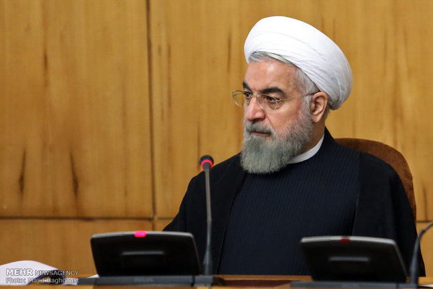روحانی: فرهنگ عاشورا باید موجب حرکت و انسجام باشد
