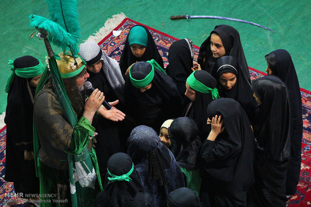تعزیه‌خوانی زنان در دربار قاجار