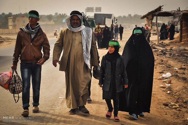 استقرار کمپ سلامت در مرز مهران برای خدمات‌رسانی به زائران اربعین