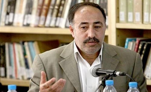 کتب واقع‌بینانه درباره امام حسین(ع) اندک هستند