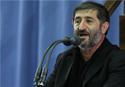 مادحین غرور، تکبر و حسادت را از خود دور کنند