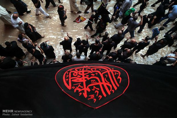 زائران منتظر ورود بدون ویزا به عراق در دقیقه ۹۰ نباشند/ صدور ویزا کند است