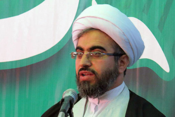 ظرفیت بقاع متبرکه سمنان برای ترویج فرهنگ اهل‌بیت(ع) بکارگیری شود