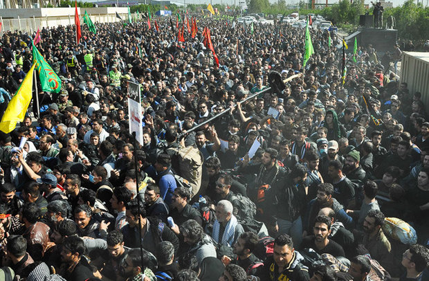 ۴۸۰ هزار زائر از مرز مهران وارد کشور شدند