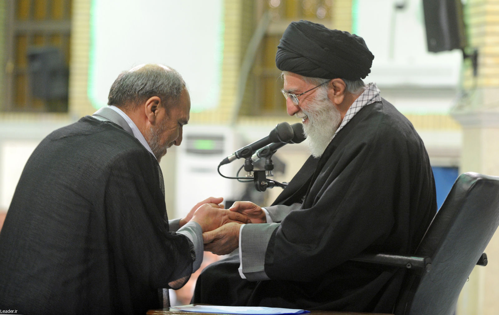 آیین نکوداشت حاج غلامرضا عینی فرد در حسینیه اعظم زنجان  <img src="/images/picture_icon.png" width="11" height="10" border="0" align="top">