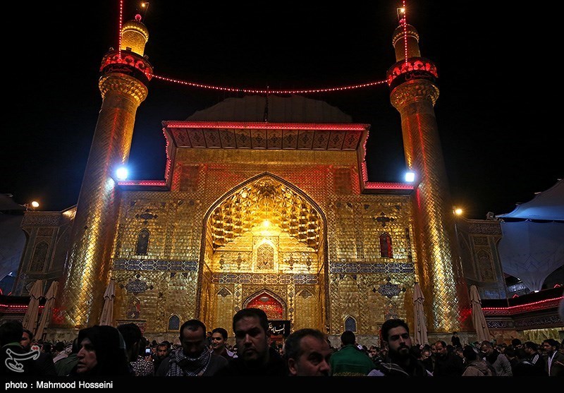 مردم خوزستان گنبد حرم امام علی(ع) را ترمیم و بازسازی می‌کنند